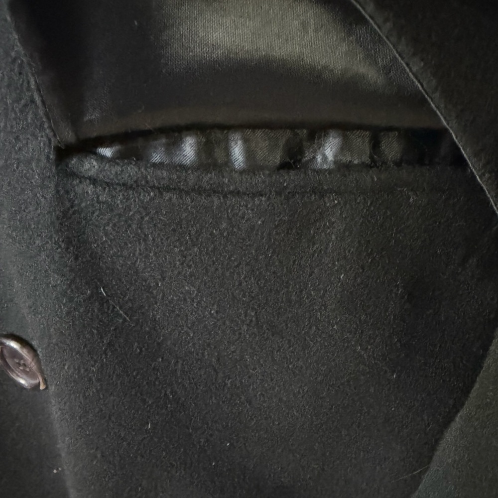 Burberry vintage Men's Black Trench Coat - Picture 2 of 12